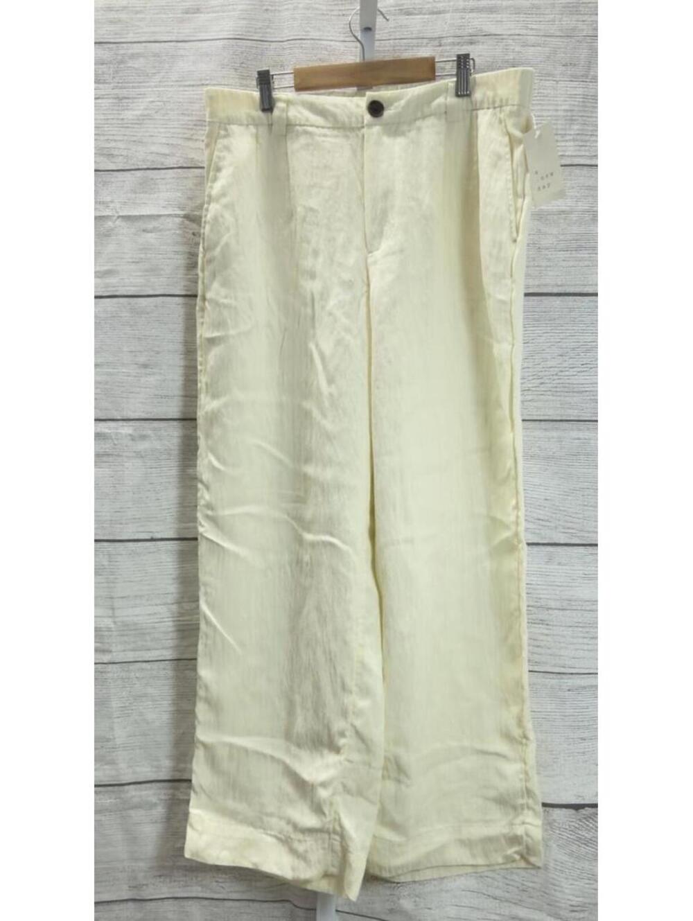 A New Day White Textured Elastic Waist Trouser Pants Women